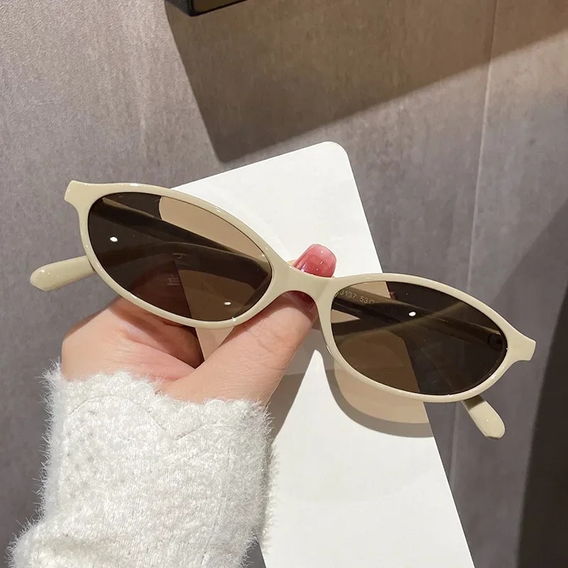 Nuovi Occhiali da Sole Retrò S - Sunglasses Cat Eye recensione e prezzo