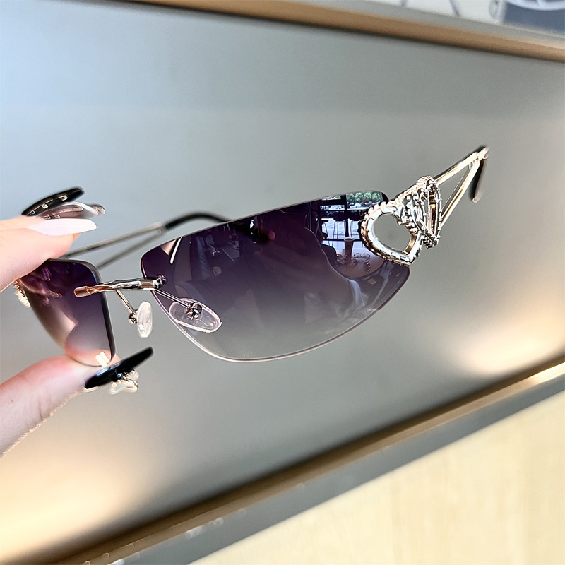 Nuovi Occhiali da Sole Ovali S - Sunglasses Cat Eye recensione e prezzo