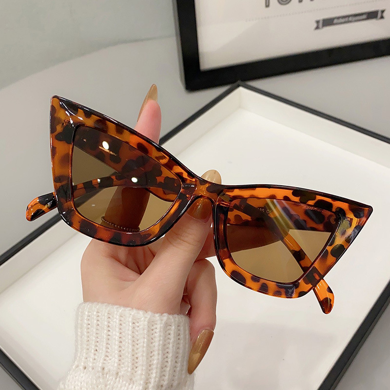 Nuovi Occhiali da Sole Vintage - Sunglasses Cat Eye recensione e prezzo