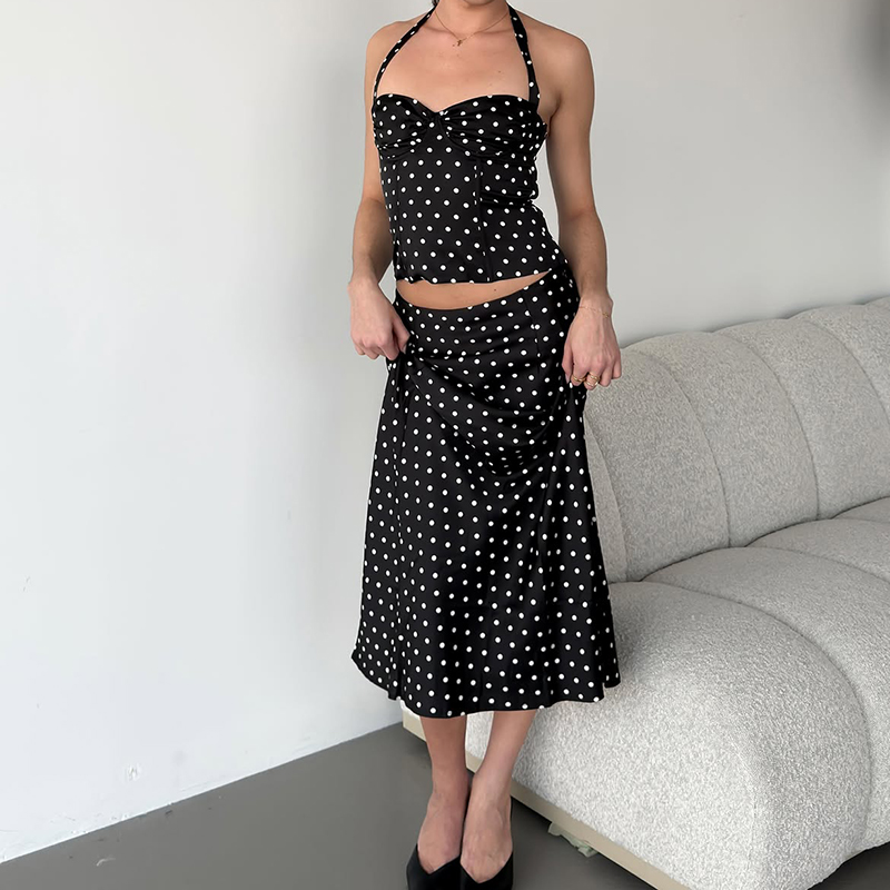 Completo due pezzi con gonna a - Crop Top Crochet recensione e prezzo