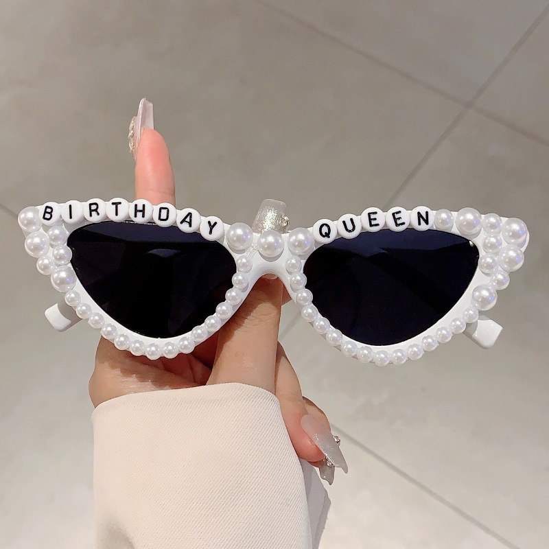 Paralumi regalo con design a f - Sunglasses Cat Eye recensione e prezzo