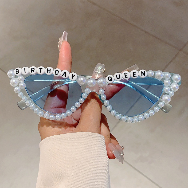 Paralumi regalo con design a f - Sunglasses Cat Eye recensione e prezzo