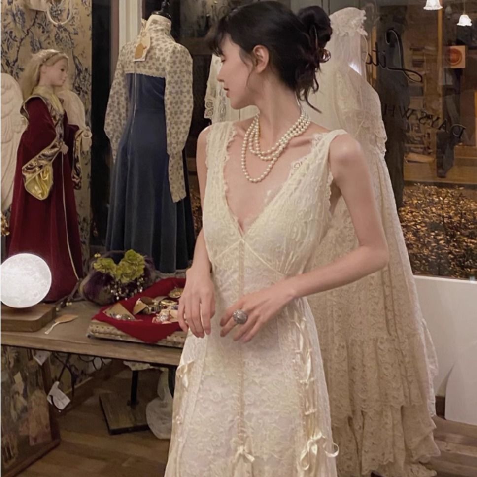 Abito Gotico in Pizzo, Vestito - Maxi Dress Halter recensione e prezzo